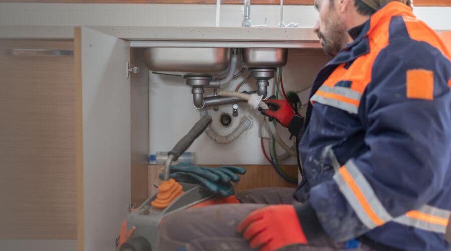 Professional slab leak plumber services in Logan, IL